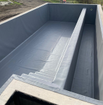 Sika Premium PVC Teichfolie 1,5mm hellgrau incl. Teichvlies V500 inkl. faltenfreie Verlegung vor Ort